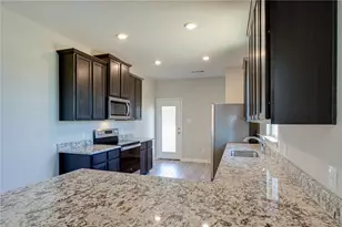 520 Republic Dr, Liberty Hill, TX 78642 - Photo 10