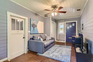6804 Vine St, Austin, TX 78757 - Photo 8