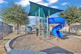 6813 Ranchito Dr, Austin, TX 78744 - Photo 14