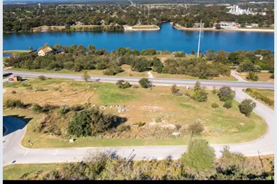 503 W Fm 2147 Highway, Marble Falls, TX 78654 - Photo 2