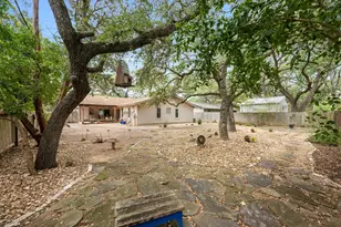 2506 Redleaf Ln, Austin, TX 78745 - Photo 24