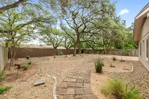 2506 Redleaf Ln, Austin, TX 78745 - Photo 26