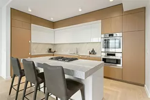 313 W 17th St, Austin, TX 78701 - Photo 6