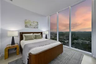 313 W 17th St, Austin, TX 78701 - Photo 8