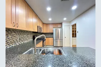 5912 Avery Island Avenue, Austin, TX 78727 - Photo 14