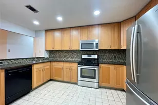 5912 Avery Island Ave, Austin, TX 78727 - Photo 16