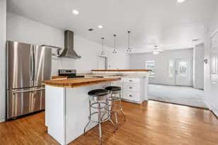 826 Savannah Cove, Elgin, TX 78621 - Photo 4