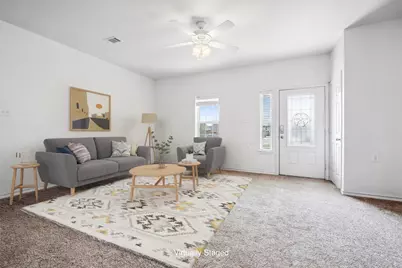 826 Savannah Cove, Elgin, TX 78621 - Photo 2