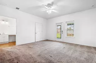 826 Savannah Cove, Elgin, TX 78621 - Photo 6