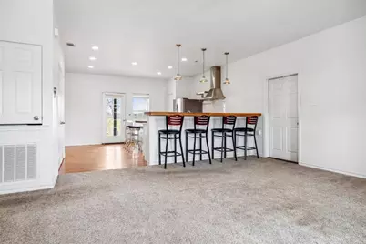 826 Savannah Cove, Elgin, TX 78621 - Photo 10