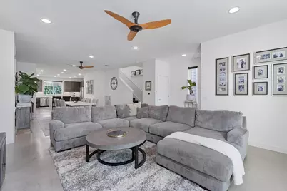 4020 Airport Boulevard #7, Austin, TX 78722 - Photo 10