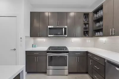 4020 Airport Boulevard #7, Austin, TX 78722 - Photo 16