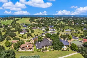 705 Sky Hawk, Horseshoe Bay, TX 78657 - Photo 36