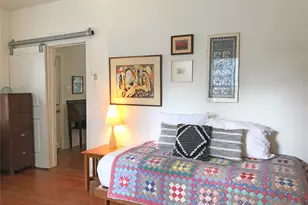 1002 E 44th St, Austin, TX 78751 - Photo 10