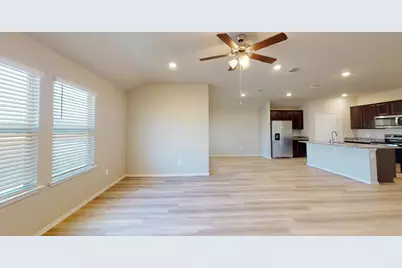 140 Little Green Trail, Jarrell, TX 76537 - Photo 10