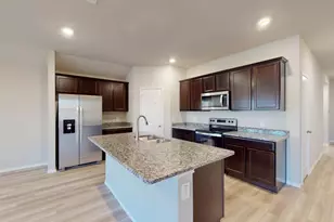 140 Little Grn Trl, Jarrell, TX 76537 - Photo 6