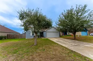109 Granite Shoals Dr, Kyle, TX 78640 - Photo 2