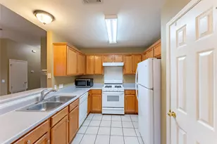 109 Granite Shoals Dr, Kyle, TX 78640 - Photo 18