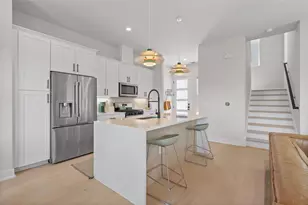 2720 Bristol Dr, Austin, TX 78723 - Photo 10