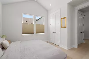2720 Bristol Dr, Austin, TX 78723 - Photo 16