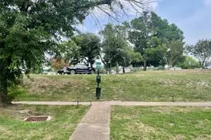 1721 Timber Ridge Dr, Austin, TX 78741 - Photo 24