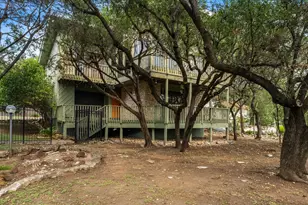 124 Firebird St, Lakeway, TX 78734 - Photo 32