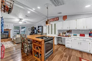 130 Banks St, Kingsland, TX 78639 - Photo 18