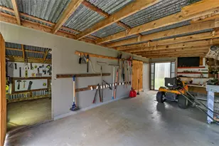 130 Banks St, Kingsland, TX 78639 - Photo 16