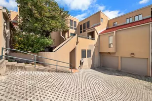 1735 Spyglass Dr, Austin, TX 78746 - Photo 26