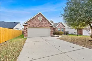 354 Camelia Pkwy, Kyle, TX 78640 - Photo 1