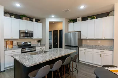 648 Jennifer Way, New Braunfels, TX 78130 - Photo 10