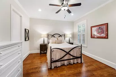 2109 Bancroft Street, Houston, TX 77027 - Photo 6