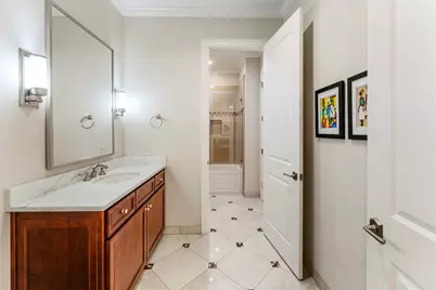 2109 Bancroft Street, Houston, TX 77027 - Photo 8