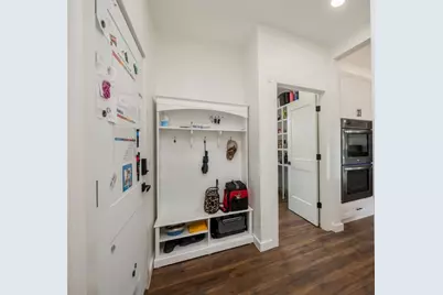 105 Mesa Grande Court, Marble Falls, TX 78654 - Photo 30