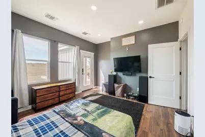 105 Mesa Grande Court, Marble Falls, TX 78654 - Photo 28