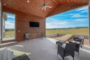 105 Mesa Grande Ct, Marble Falls, TX 78654 - Photo 1