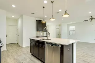 13513 Feldspar Dr, Austin, TX 78729 - Photo 18