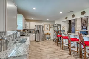 215 E McGee Trail, Kingsland, TX 78639 - Photo 6