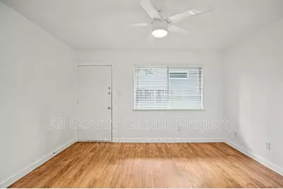 502 W 35th Street #103, Austin, TX 78705 - Photo 2