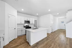 2005 Lazy Acres St, Leander, TX 78641 - Photo 10