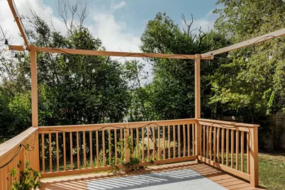 6101 London Drive, Austin, TX 78745 - Photo 28