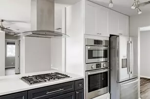 6101 London Dr, Austin, TX 78745 - Photo 16
