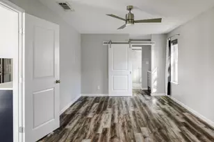 6101 London Dr, Austin, TX 78745 - Photo 18