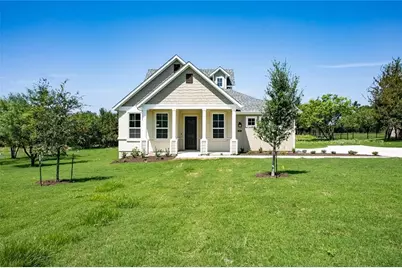 150 Raptor Beak Way, Cedar Creek, TX 78612 - Photo 2