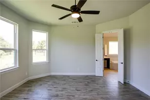 150 Raptor Beak Wy, Cedar Creek, TX 78612 - Photo 12