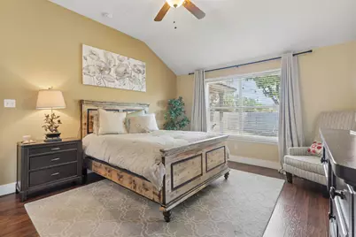 302 Lone Star Boulevard, Hutto, TX 78634 - Photo 8