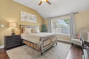 302 Lone Star Blvd, Hutto, TX 78634 - Photo 6