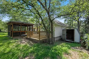 415 Tahitian Dr, Bastrop, TX 78602 - Photo 6