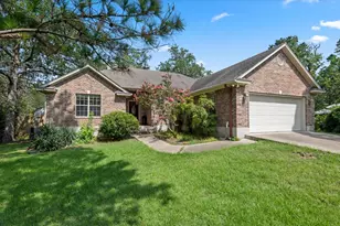 415 Tahitian Dr, Bastrop, TX 78602 - Photo 2