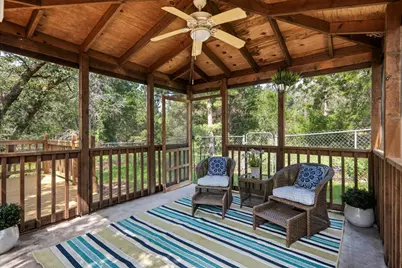 415 Tahitian Drive, Bastrop, TX 78602 - Photo 10